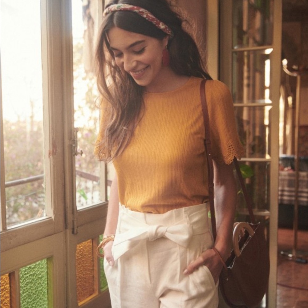 Sézane Mustard Ribbed Short Sleeve Top
